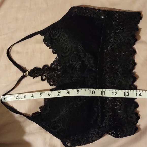 Black lace bralette. Size M. - Picture 3 of 6
